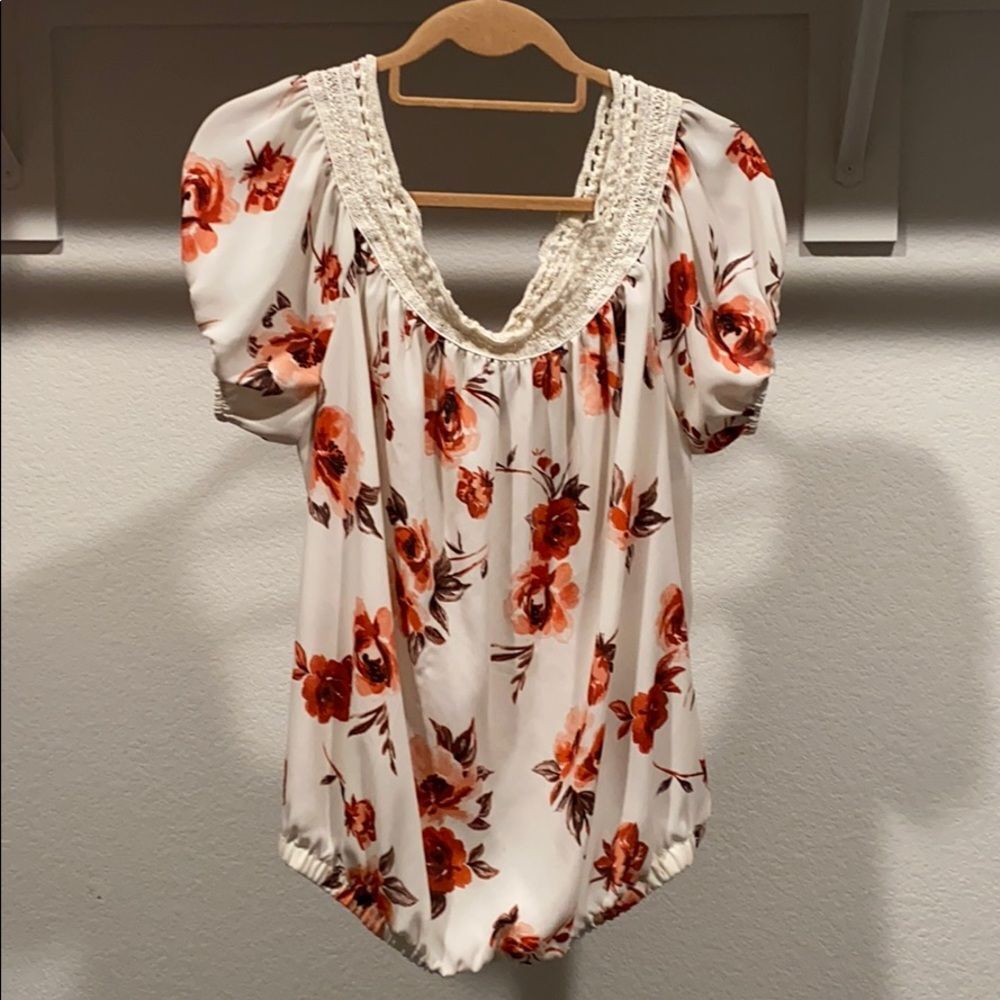 Torrid floral blouse
